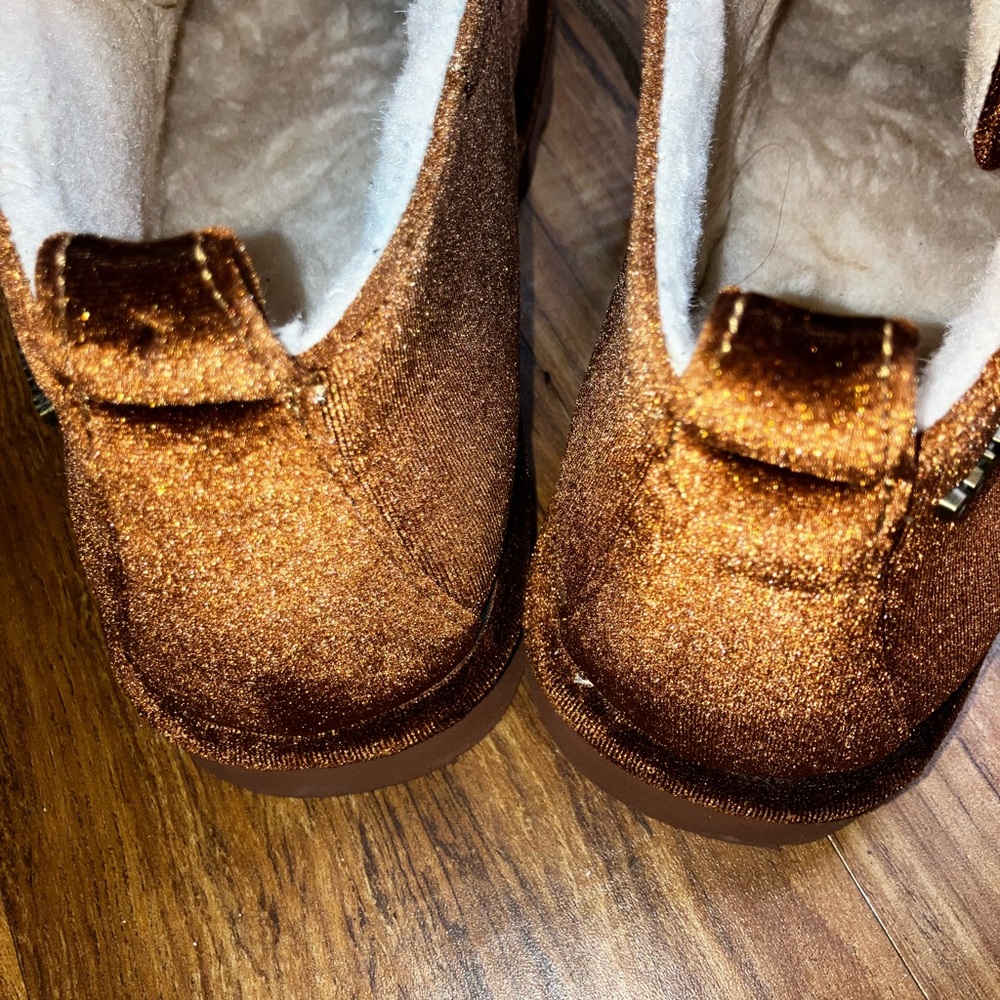Bearpaw Skye Carmel velvet lace up lined boots 8 - Picture 6 of 7